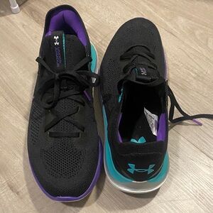 Under Armour Women's Black and Teal Sneakers